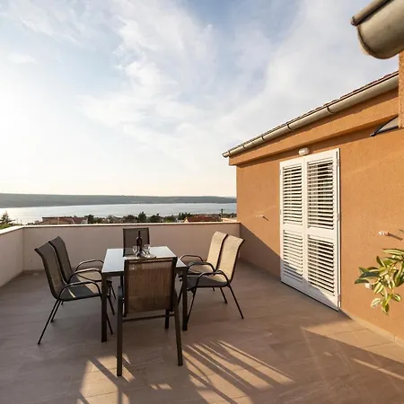Apartmani Juliana Gornji Karin Exterior photo